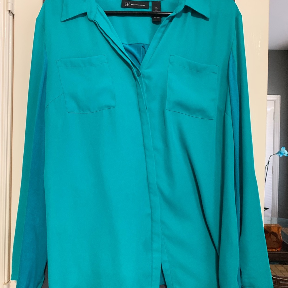 I.N.C. Ladies turquoise blouse